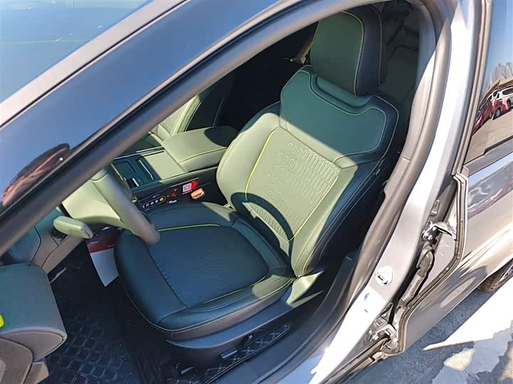 Фото 15 - Ford Mondeo