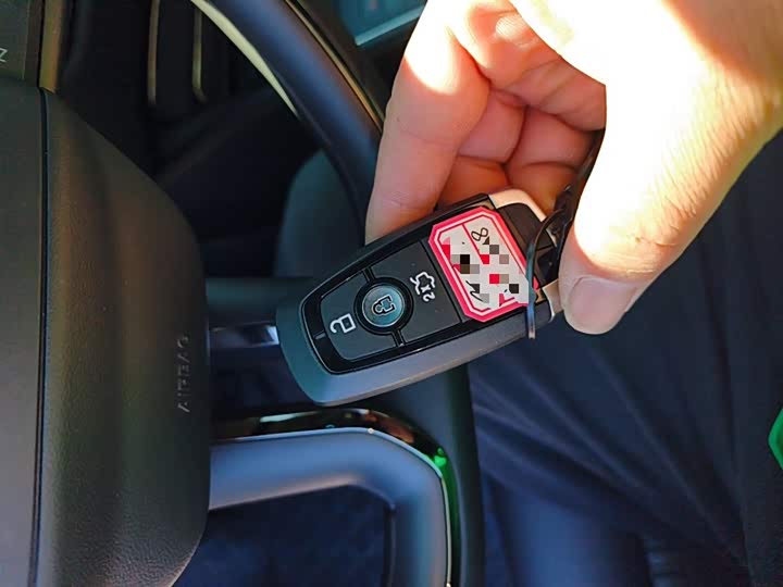 Фото 9 - Ford Mondeo