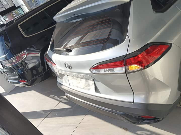 Фото 6 - Toyota Frontlander