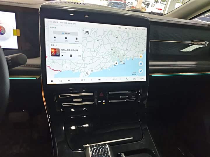 Фото 13 - GAC Trumpchi M8