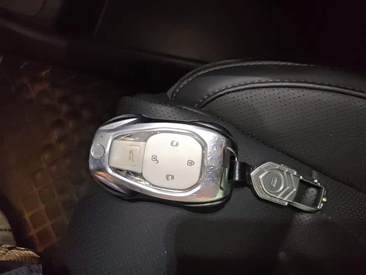 Фото 9 - GAC Trumpchi M8