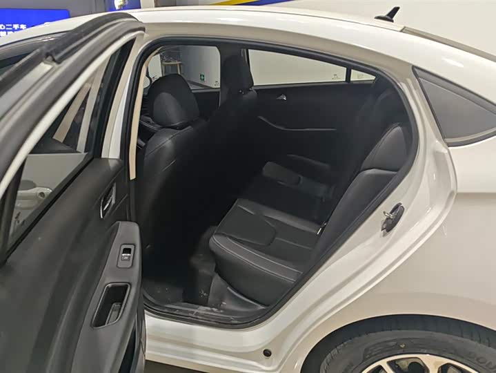 Фото 11 - Chery Arrizo 5