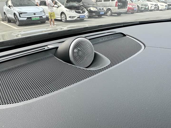 Фото 5 - Volvo S90