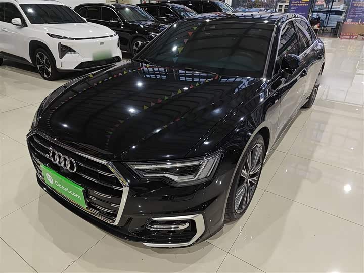 Фото 1 - Audi A6L