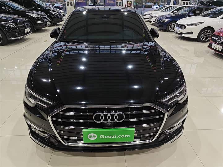 Фото 3 - Audi A6L