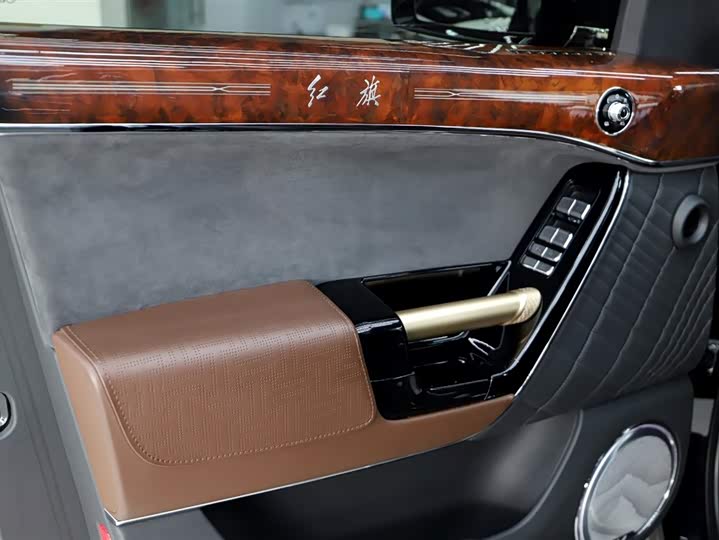 Фото 14 - Hongqi LS7 (Guoyao)