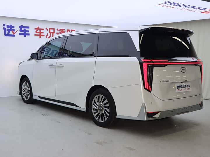 Фото 30 - GAC Trumpchi M8