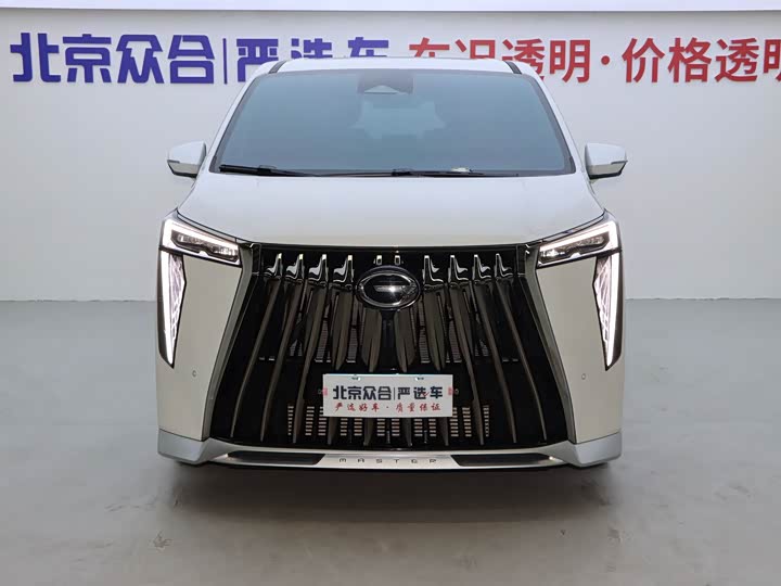 Фото 4 - GAC Trumpchi M8