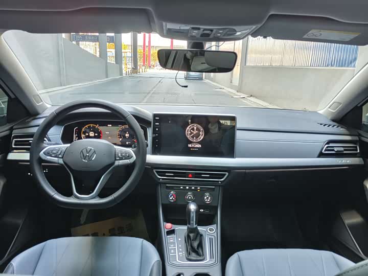 Фото 5 - Volkswagen Lavida