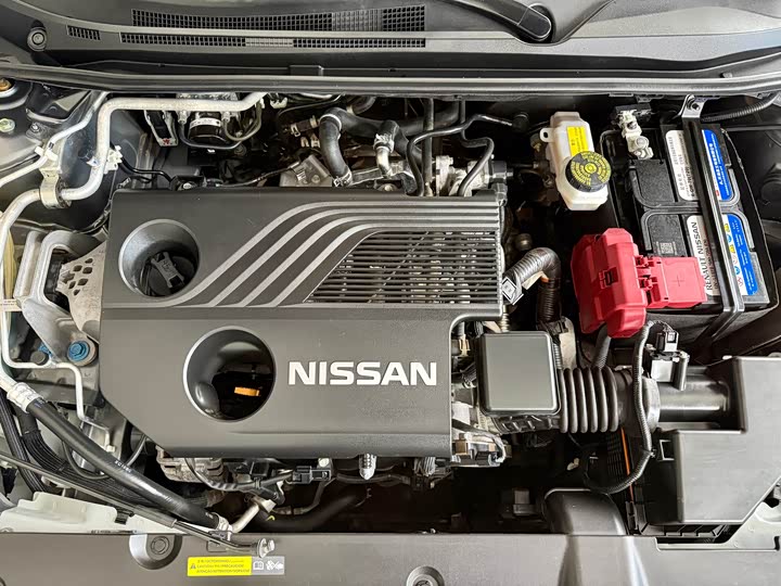 Фото 16 - Nissan Sylphy