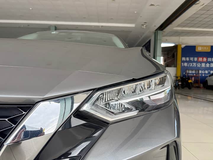 Фото 4 - Nissan Sylphy