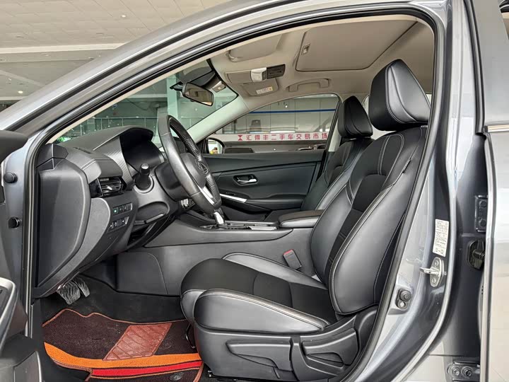 Фото 5 - Nissan Sylphy