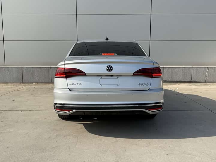 Фото 2 - Volkswagen Bora