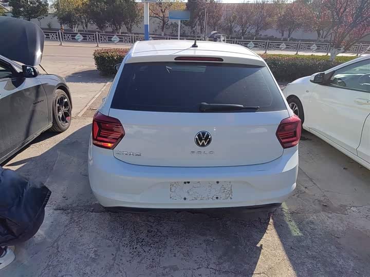 Фото 6 - Volkswagen Polo
