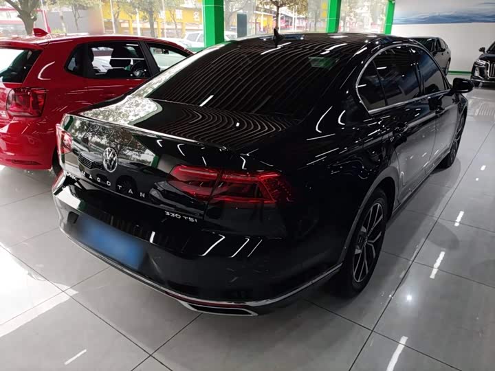 Фото 7 - Volkswagen Magotan