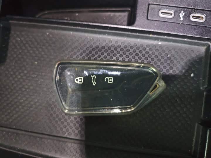 Фото 9 - Volkswagen ID.4 X