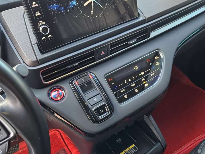 Фото 5 - Honda Odyssey