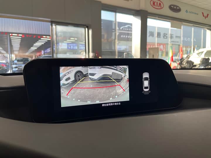 Фото 13 - Mazda 3 (Axela)