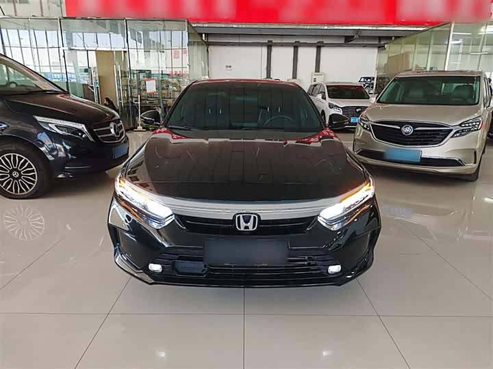 Фото 3 - Honda Inspire