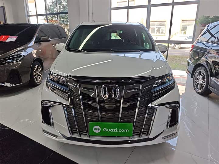 Фото 3 - Honda Elysion