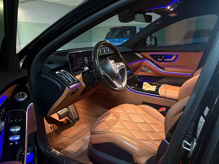 Фото 7 - Mercedes-Benz Maybach S-Class