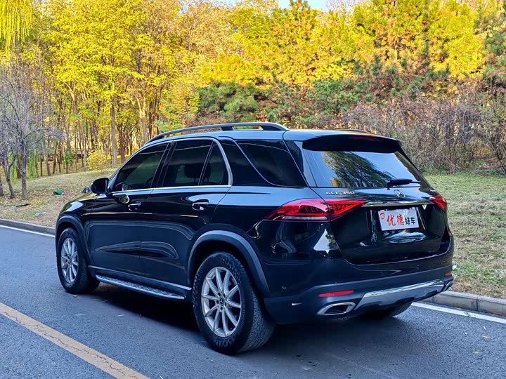 Фото 19 - Mercedes-Benz GLE-Class