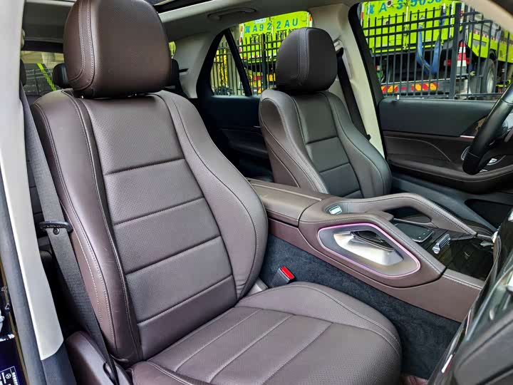 Фото 8 - Mercedes-Benz GLE-Class