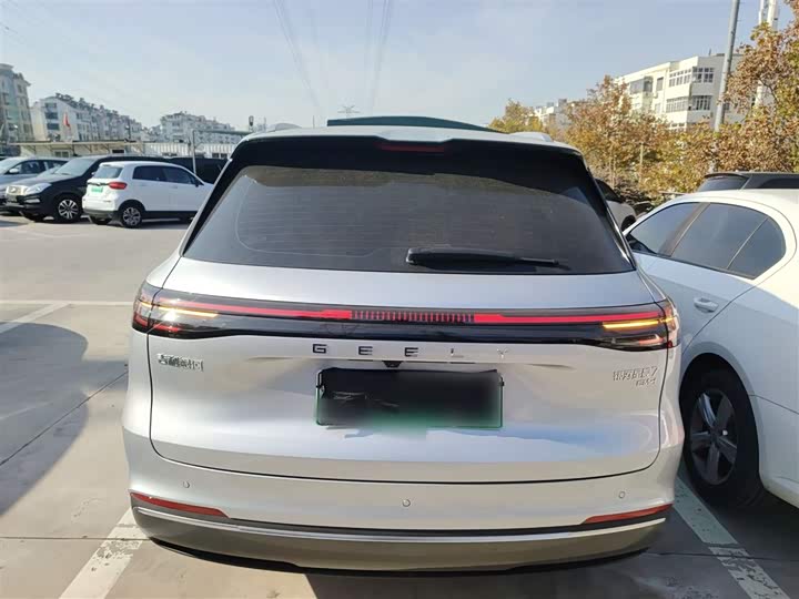 Фото 6 - Geely Galaxy Starship 7