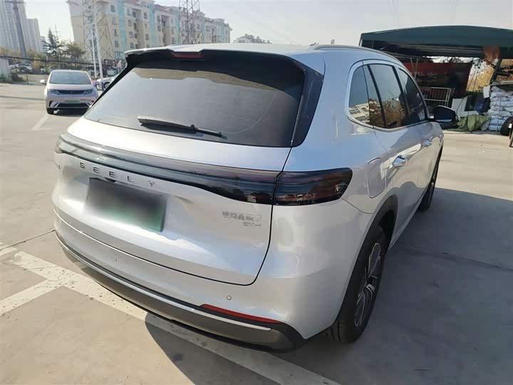 Фото 7 - Geely Galaxy Starship 7