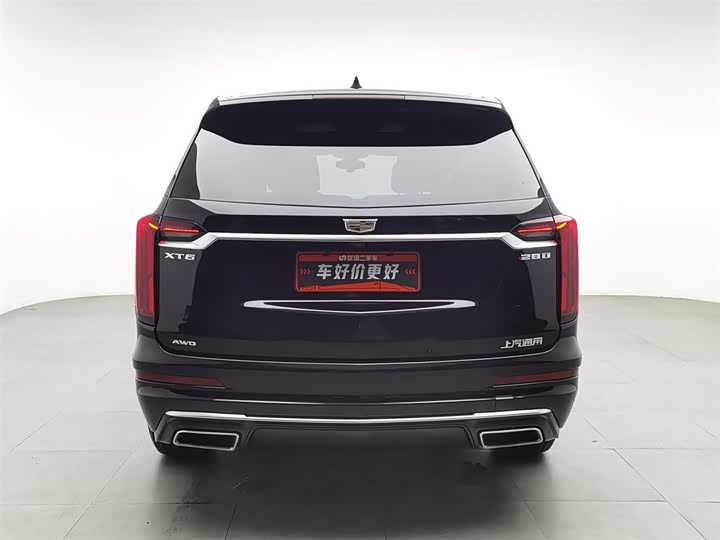 Фото 4 - Cadillac XT6