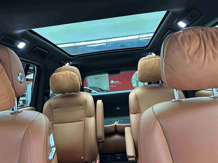 Фото 15 - LiXiang L8