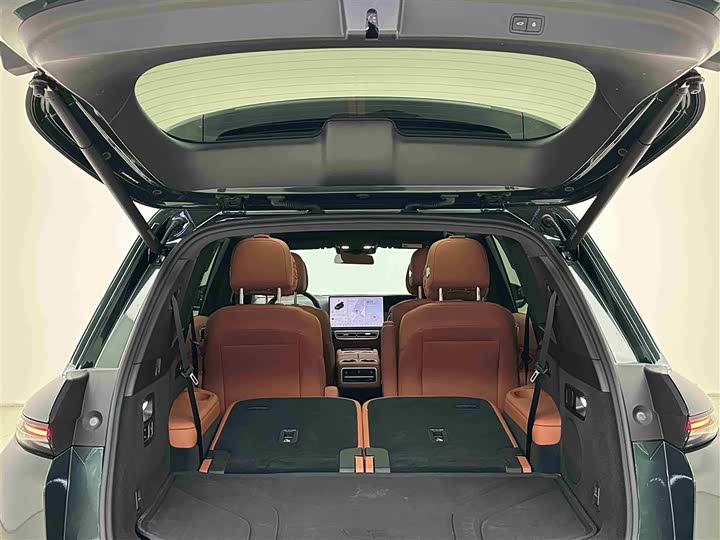 Фото 7 - LiXiang L8