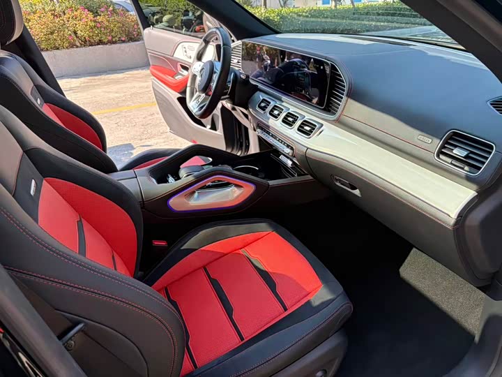 Фото 14 - Mercedes-Benz GLE-Class AMG