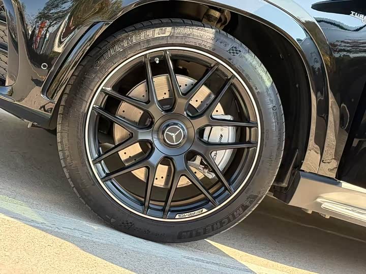 Фото 21 - Mercedes-Benz GLE-Class AMG