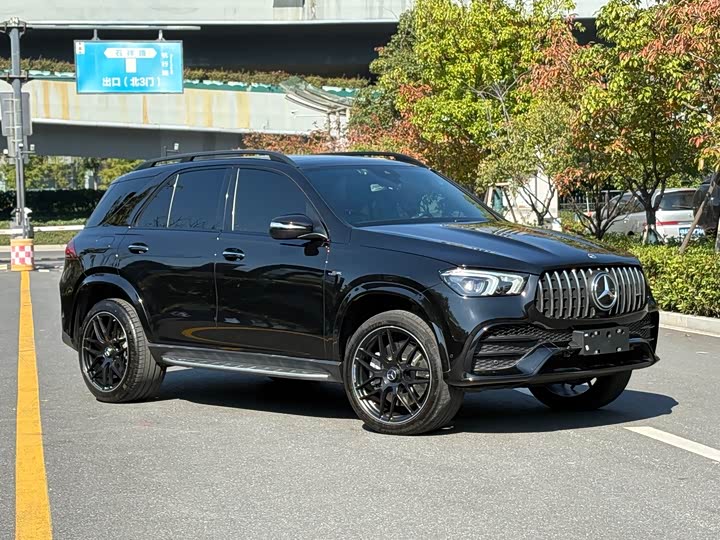 Фото 3 - Mercedes-Benz GLE-Class AMG