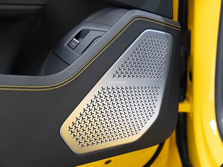 Фото 6 - Lamborghini Urus