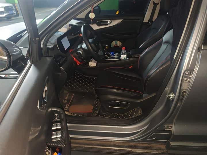 Фото 8 - Beijing X7