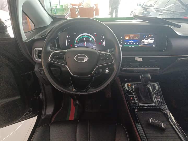 Фото 11 - GAC Trumpchi M6