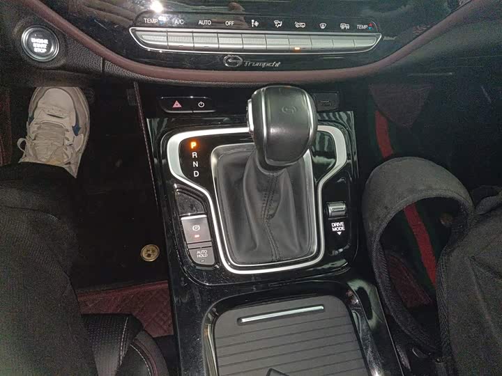 Фото 14 - GAC Trumpchi M6