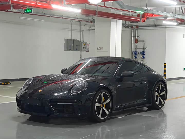 Фото 1 - Porsche 911