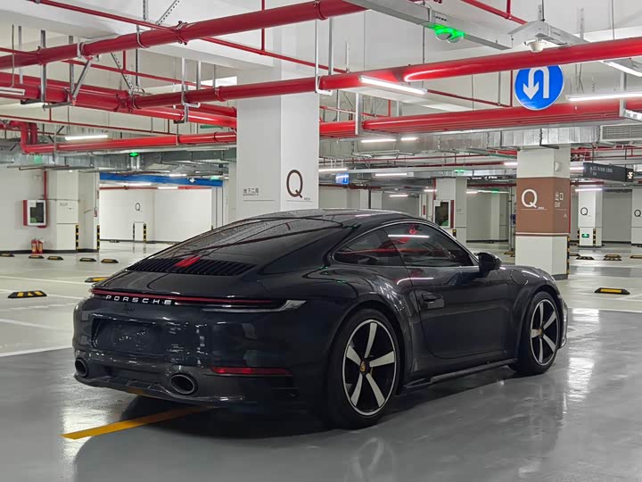 Фото 5 - Porsche 911