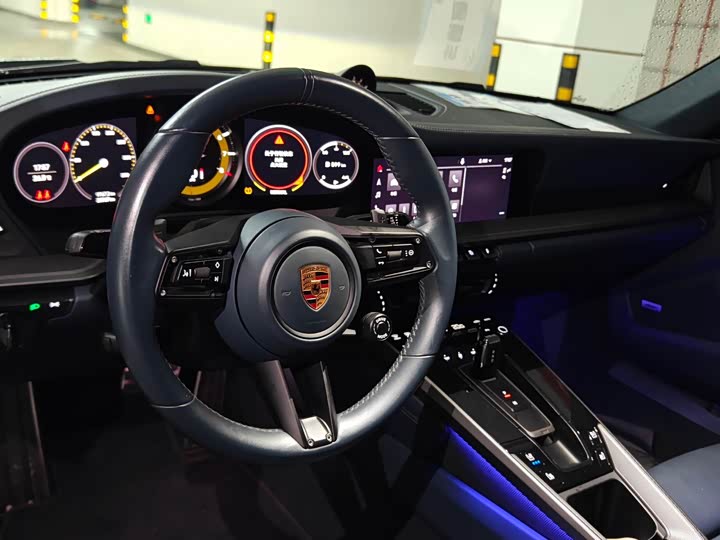 Фото 8 - Porsche 911