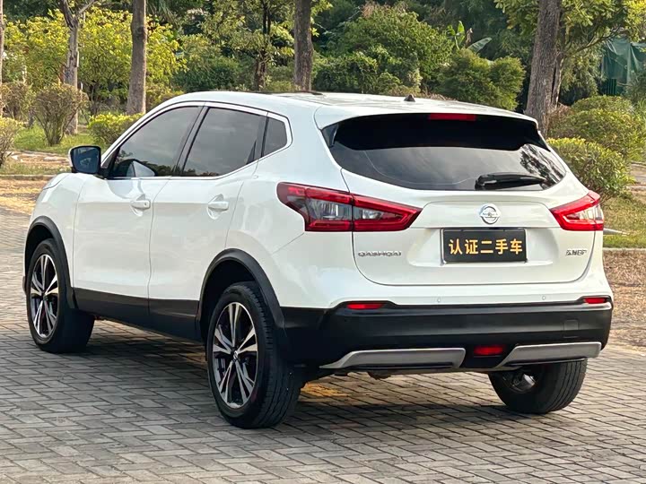 Фото 7 - Nissan Qashqai