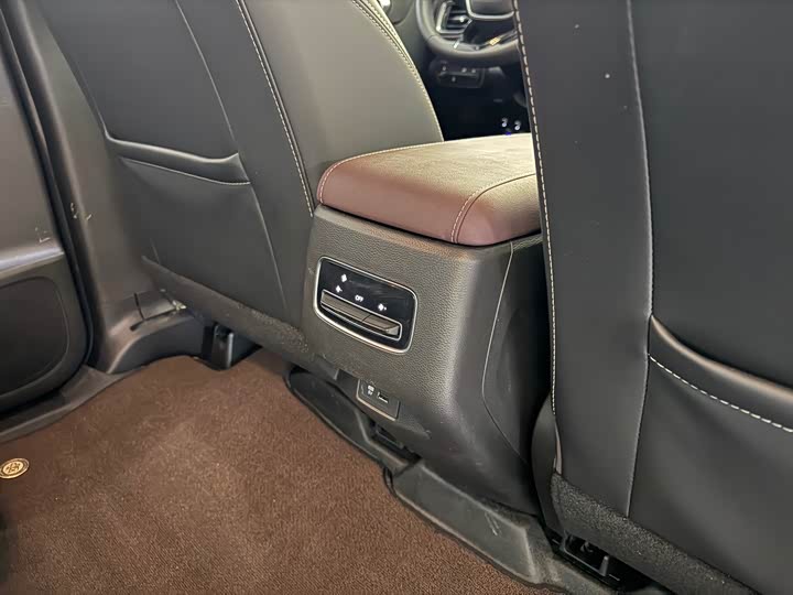 Фото 11 - GAC Trumpchi M6