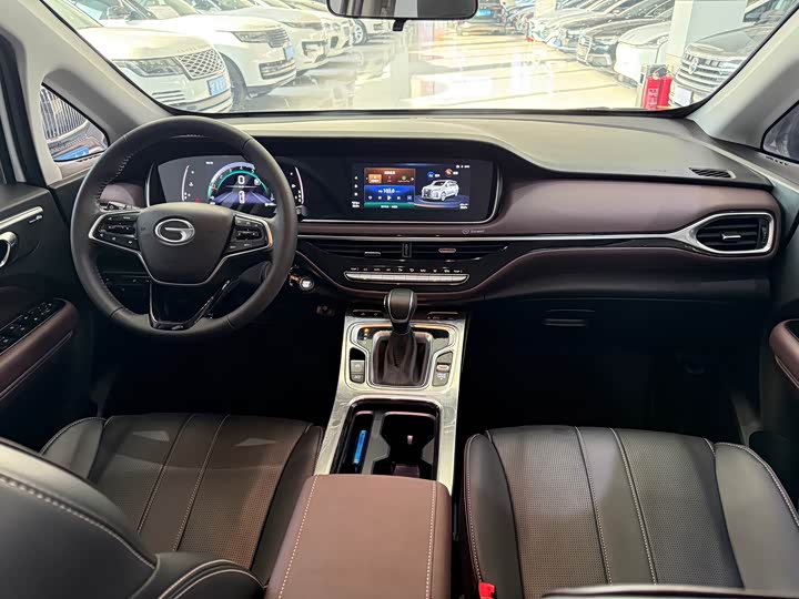 Фото 13 - GAC Trumpchi M6