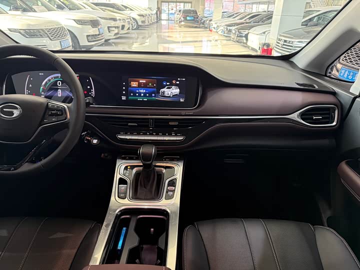 Фото 15 - GAC Trumpchi M6