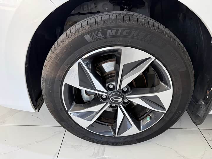 Фото 20 - GAC Trumpchi M6