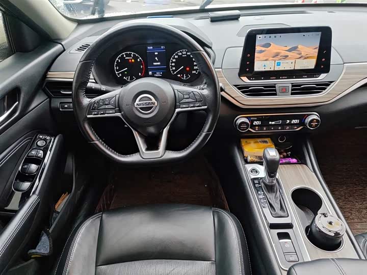 Фото 3 - Nissan Teana