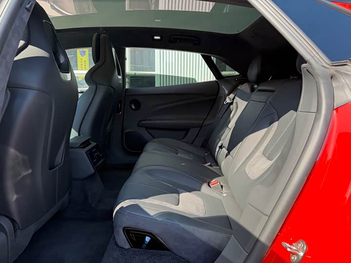 Фото 6 - Lotus Emeya