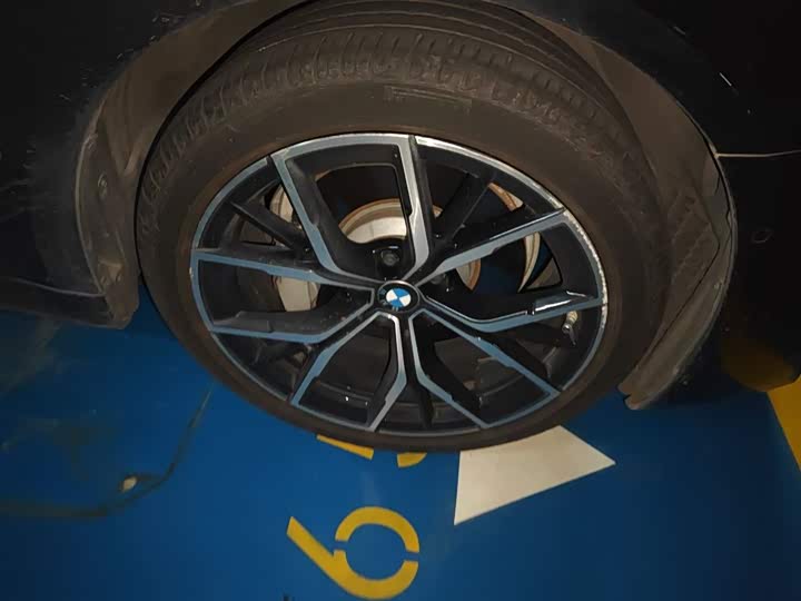 Фото 9 - BMW 5 Series